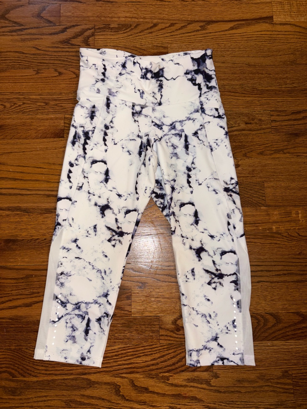 New Old Navy Powersoft Crop Marble Print Leggings Mesh Accents M Petite